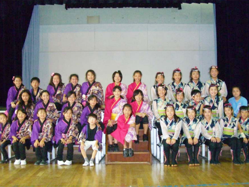 YOSAKOIソーランジュニア東日本大会（8月1日～8月2日　福島県天栄村）に、かわさき向魂、夢桜、SAKADO　WINDSの合同チーム「夢向童風（ゆーがっどーぷ）」で参加。スマイル賞をいただきました。