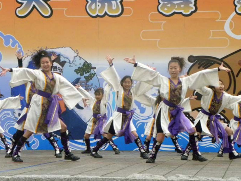 2009年11月22日、第6回大洗舞祭に「夢桜」「かわさき向魂」「SAKADO WINDS」「スーパー舞音」が参加しました。